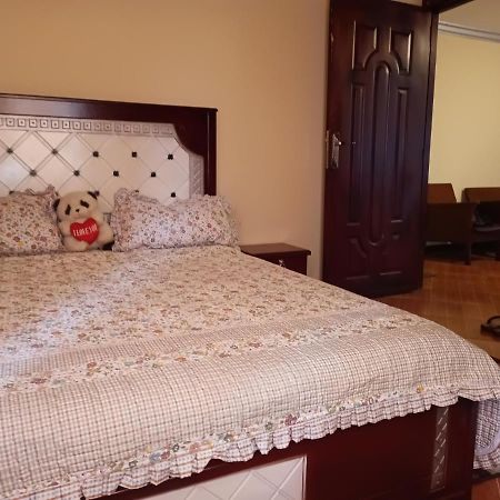 Fully Furnished Condo In The Center Of Addis Abeba Eksteriør bilde